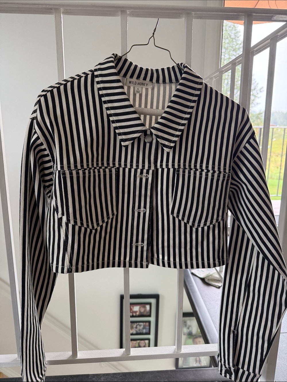 Wild Honey Black and White Striped Cropped Jean Jacket. Never worn. No tags